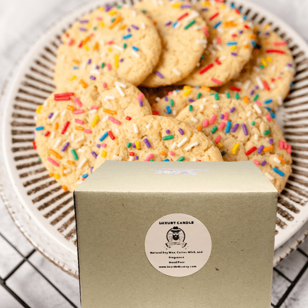 Sugar Cookie large 3 wicks soy candle in luxury black metallic tumbler smells like a sweet sugar cookie baked on a winter morning.